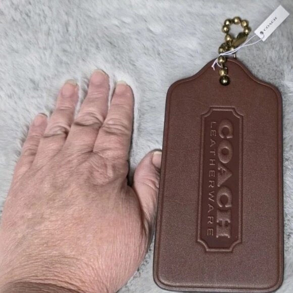 COACH XL Hangtag CBR57 SEALED PACKAGING - - Picture 2 of 6